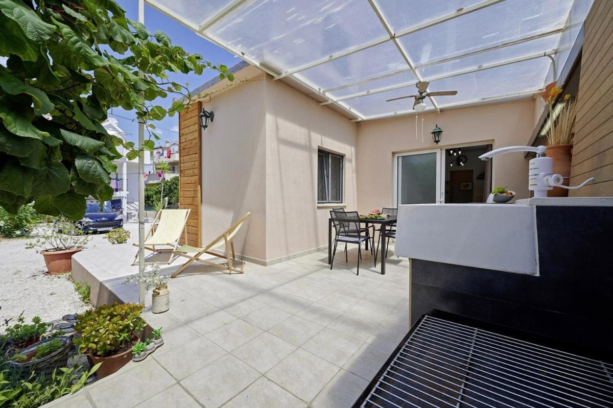 Smuketa In Trogir Haus Fuer 4 Personen Villa ภายนอก รูปภาพ