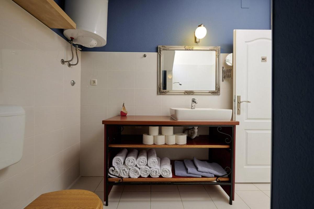 Smuketa In Trogir Haus Fuer 4 Personen Villa ภายนอก รูปภาพ